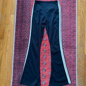 Splits 59 Flare Legging